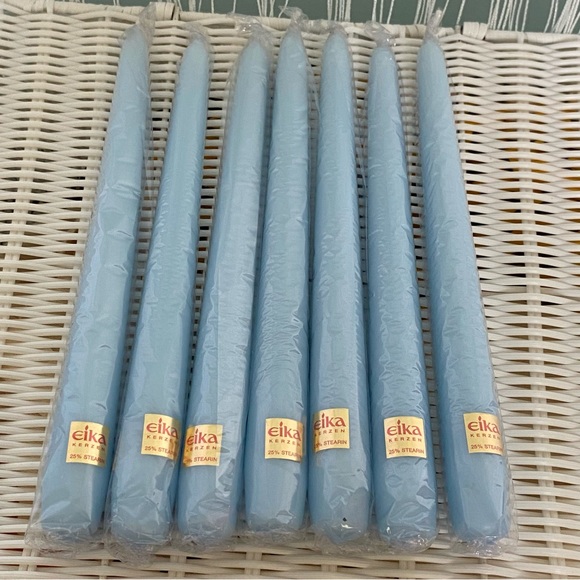 Seven Premium Ice Blue Eika Kerzen Taper Candles 25% Stearin New - Picture 1 of 14